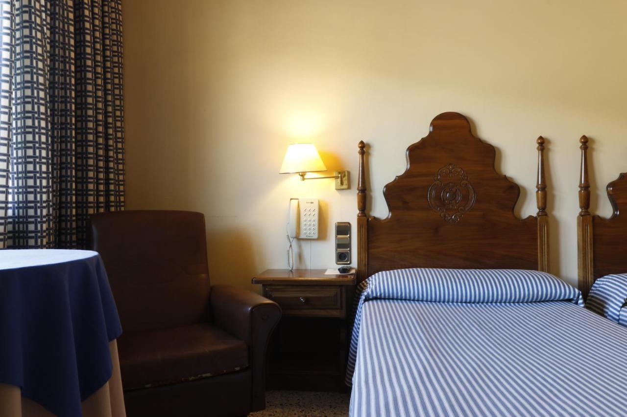Hotel Delavall Vielha Eksteriør billede